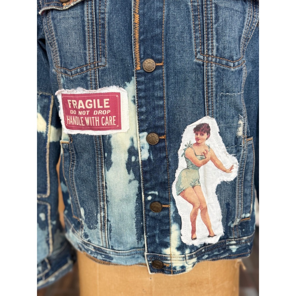 Circus Pin-Up Patchwork Denim Jacket | Distressed |‎ Large - Picture 11 of 16